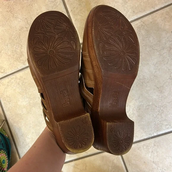 B.O.C Born Concepts Women's Johana Comfort Clog - Picture 8 of 8